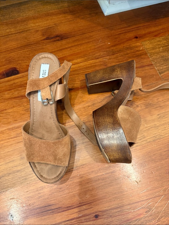 Steve Madden Shoes - Steve Madden Brown Suede Platform Sandals